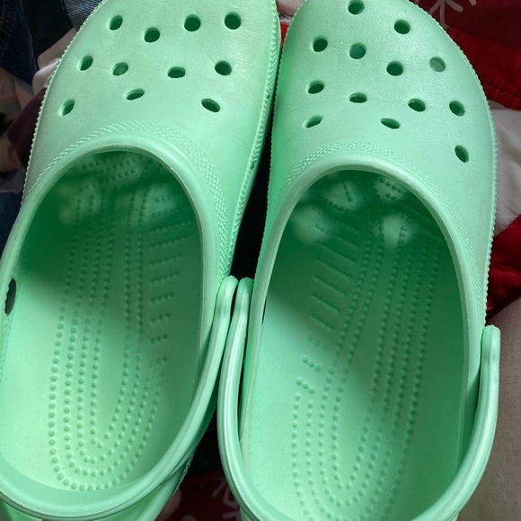 Crocs - Picture 1 of 4